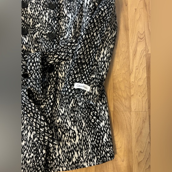 Calvin Klein Women’s Coat Size 6/ medium - Picture 14 of 15